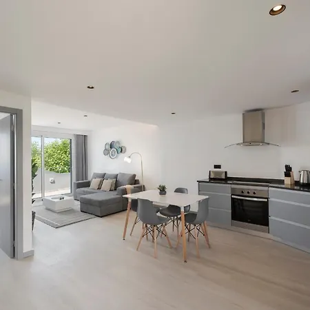 Intelsol By An Island * Calheta (Madeira)