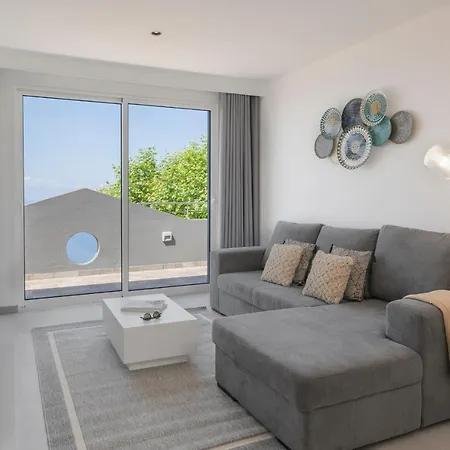 Intelsol By An Island